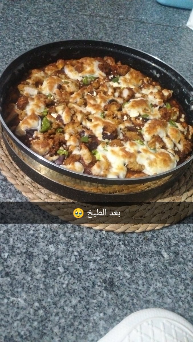 oaty39's tweet photo. قولت لزوجى عايزة بيتزا وأجّل الموضوع🚶🏻‍♀️

انا فى نفس اليوم اللى قرر خلاص يجيبها🫠😂 https://t.co/2uInz549xd