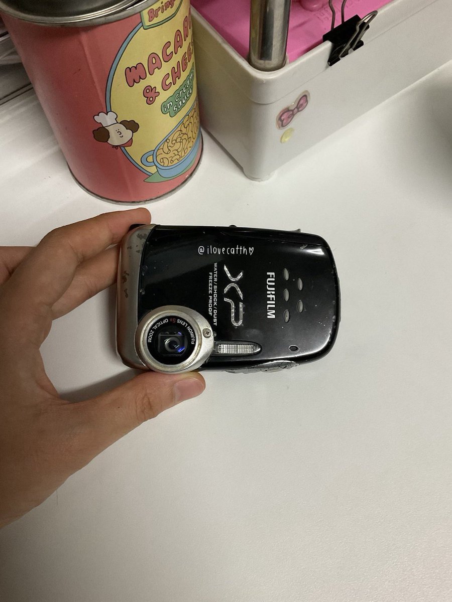 ilovecatth's tweet photo. Fujifilm finepix XP10 

สภาพตามการใช้งาน จอดวง ที่เหลือปกติค่า
🩷ตัวกล้อง แบต แท่นชาร์จแบต

ราคา 1400 บาทส่งฟรี

#กล้องดิจิตอลมือสอง  #กล้องดิจิตอลเก่า  #กล้องดิจิตอล https://t.co/hcNYcqKAUv