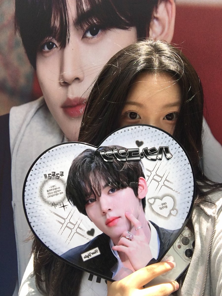 din1ni's tweet photo. #앤클로_트친소 #앤클로트친소 

나랑 앤얘할사람..♡ 학생클로소녀임니다♡ 
서울쪽살아용♡ 

흔적남겨주면 찾아갈게용♡ https://t.co/9IwKHQTBiv