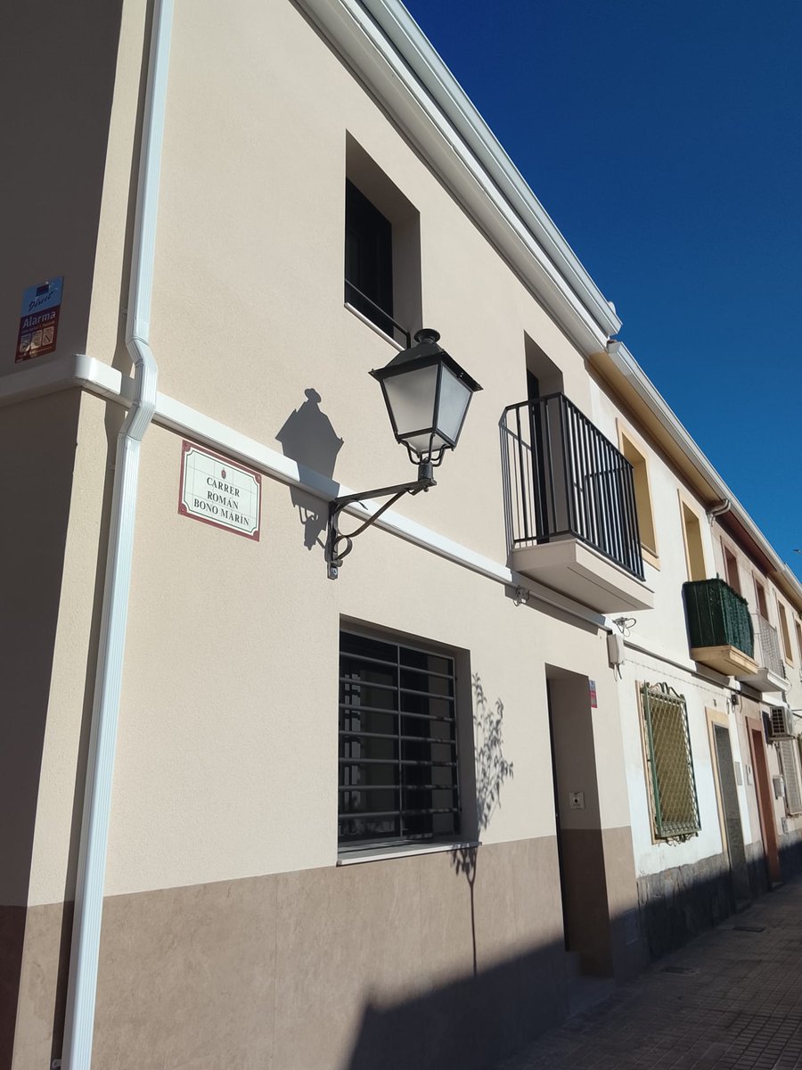 Promissan's tweet photo. Y, así queda la reforma del exterior de esta vivienda.
¿Qué te parece el resultado?

▶ https://t.co/CoIU74ova4 https://t.co/3X8e34cmgG