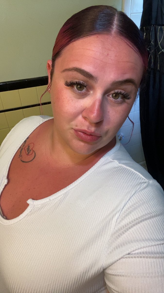 OnlyAshleigh's tweet photo. Ready for day one of barber school . 💈🤏🏼 https://t.co/3TBlaJyGlQ