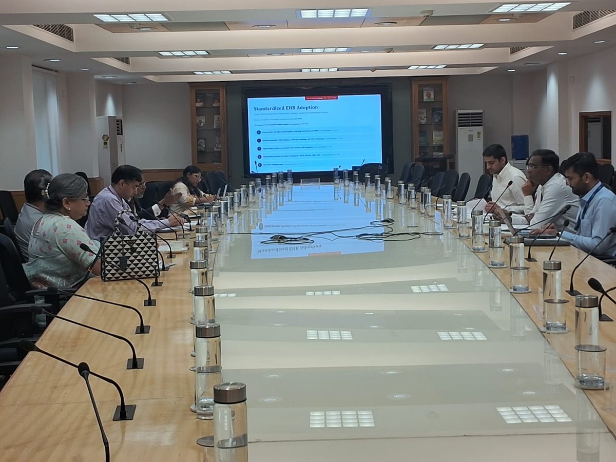 NITIAayog's tweet photo. Prof. (Dr.) M. Srinivas, Member (Health), NITI Aayog, chaired the Second Expert Consultation on Standardized Electronic Health Records (EHR) across India at NITI Aayog, New Delhi.

The consultation was attended by Dr. Kiran Gopal Vaska, JS & MD (ABDM), National Health Authority, along with representatives from the Ministry of Health & Family Welfare, Institutes of National Importance (INIs), State Governments, and leading experts from the healthcare sector.

The deliberations furthered India's roadmap towards a standardized, interoperable, and adaptable Electronic Health Records ecosystem, reinforcing the shared vision of accessible, connected, and citizen-centric healthcare.

#DigitalHealth #EHR

@PMOIndia @narendramodi @Rao_InderjitS @MIB_India @PIB_India @DDNewslive @ashoklahiribjp