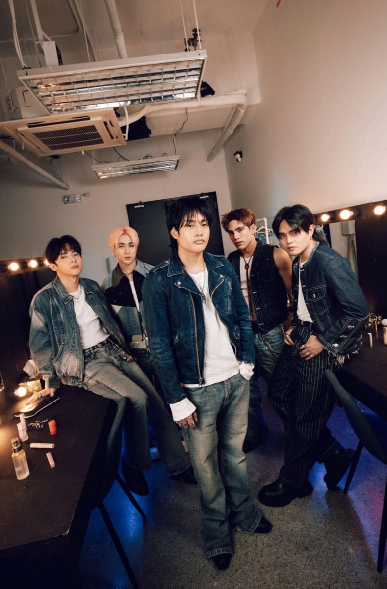 SB19PH_Fanbase's tweet photo. @SB19Official as the Newest Members of the Sony ULT Squad

Get ready for exclusive content, immersive brand experiences, and exciting fan engagements!

Sony Philippines will soon open registrations for this year’s massive launch event. Don't miss out!  #SB19JoinsSonyULT https://t.co/seJ2Sacu2P