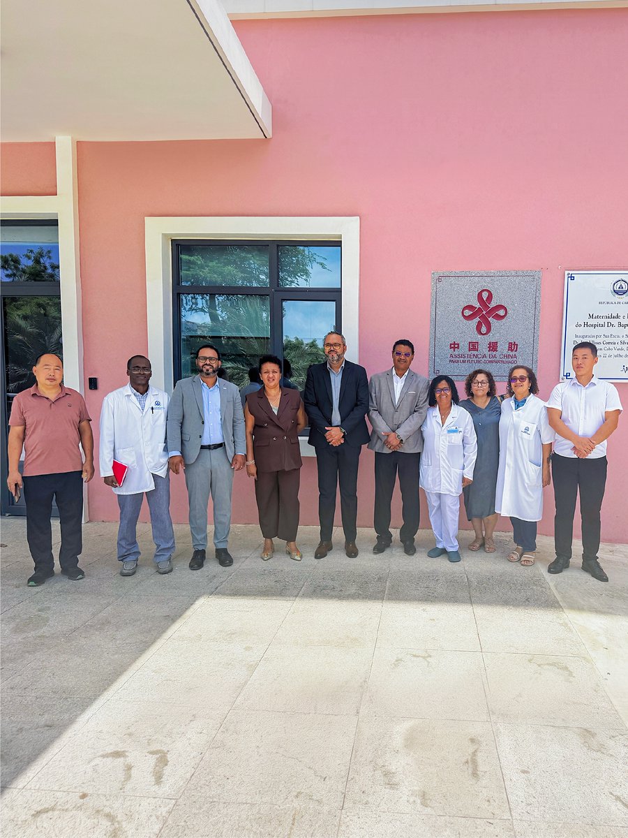MindrayGlobal's tweet photo. From the pitch to his hometown, Vozinha continues his journey to Mindelo Hospital.The leading regional hospital in northern Cabo Verde. A symbol of China-Cabo Verde friendship. #Mindray is proud to support it through healthcare innovation and partnership.

 #HealthcareWithinReach https://t.co/bh3m3QJGIY