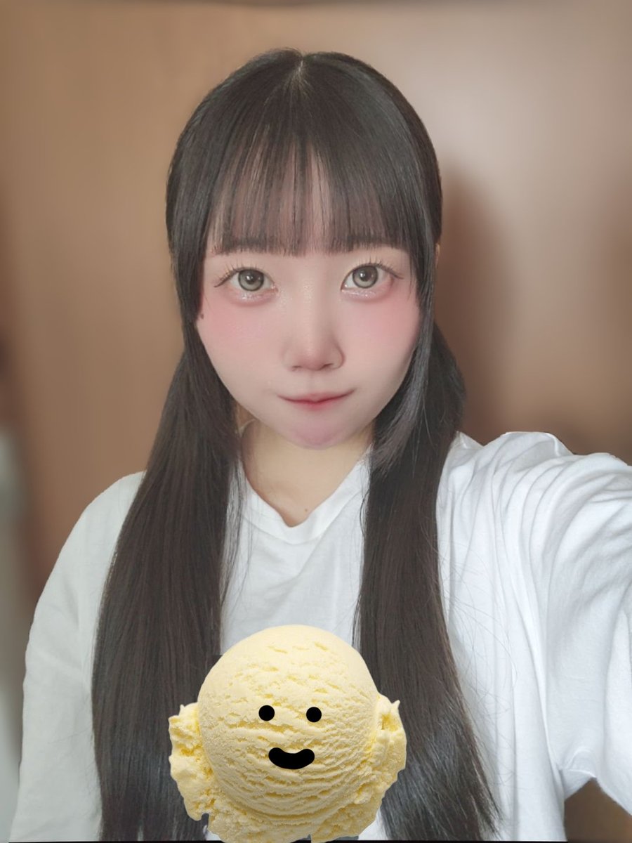 chp_miwa's tweet photo. なんと‼️前髪を‼️切りすぎました‼️
みわさんですこんばんは‼️

明日のこはるさんの誕生祭楽しみだなーっ！！🎂わーいわーい！みんなでいーっぱいお祝いしようね～( ˃ ᵕ ˂ )💓💓
明日のために早く寝るぞ～！
おやすみなさい🍀 https://t.co/FVHeUw15bR