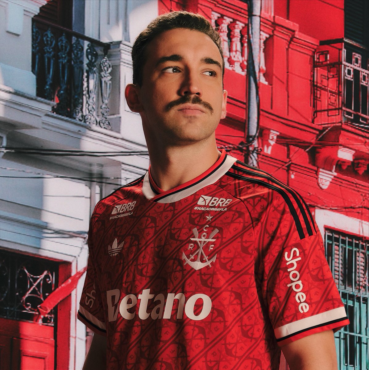 adidasfootball's tweet photo. define trends, don’t follow them. That’s Flamengo-forward. ❤️🖤 

introducing our new third jersey, available now.

o Flamengo não segue tendência. ele cria! ❤️🖤 

o novo Manto 3 do Mengão já está disponível https://t.co/VHT5EBicwm