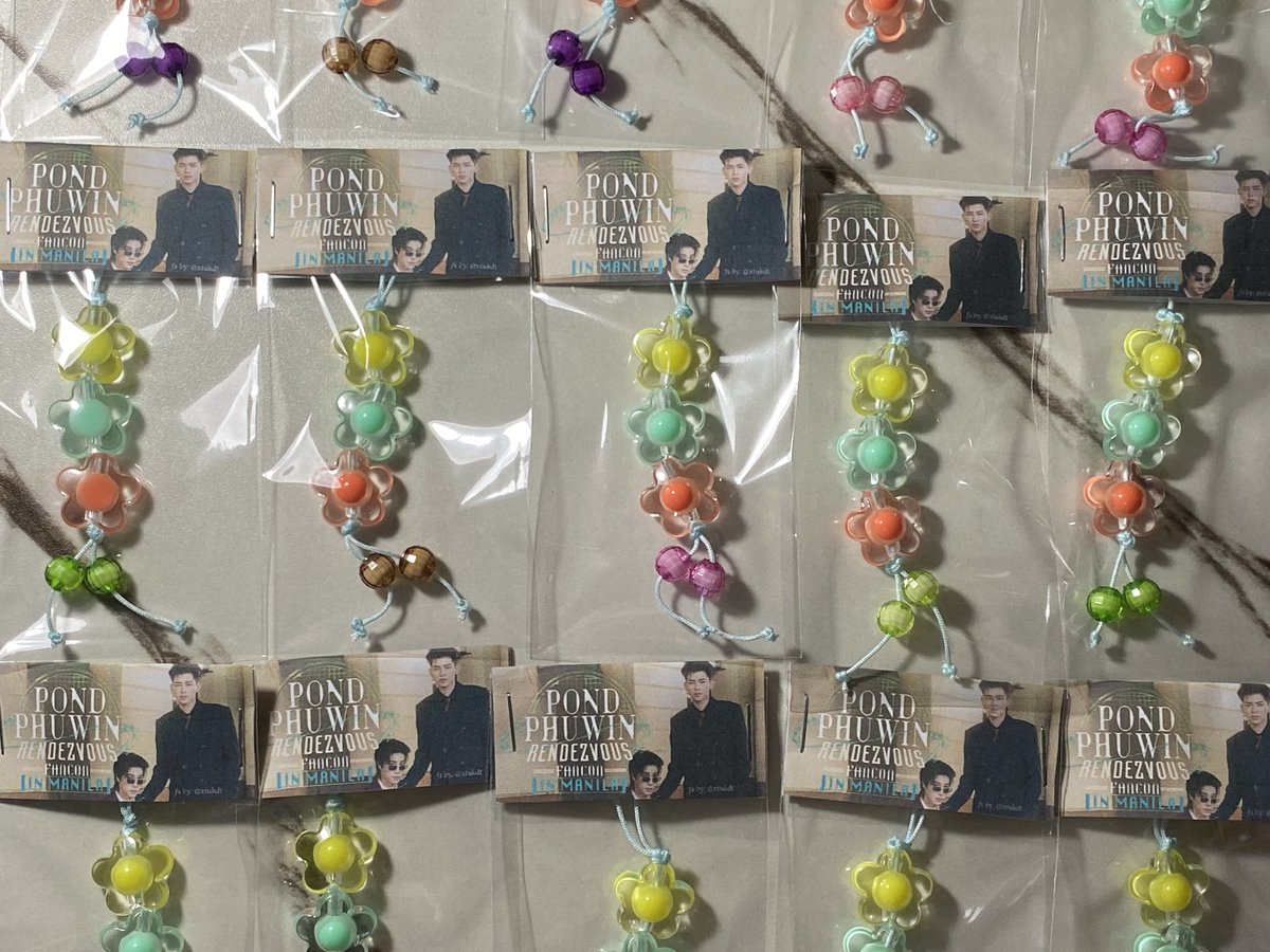 xiukdt's tweet photo. 🎪PondPhuwin Rendezvous In Manila🎪

handmade fs by @xiukdt 

natapos rin🎉

🧡very limited quantity
🤍1:1
🧡open for trades [dm me]
🤍like &amp; rt~

📍tba
🎡August 2, 2026

#PondPhuwinRendezvousinManila #PondPhuwinRendezvousInPH #PondPhuwininManila 
#PondPhuwin https://t.co/4NCzPkmgEz