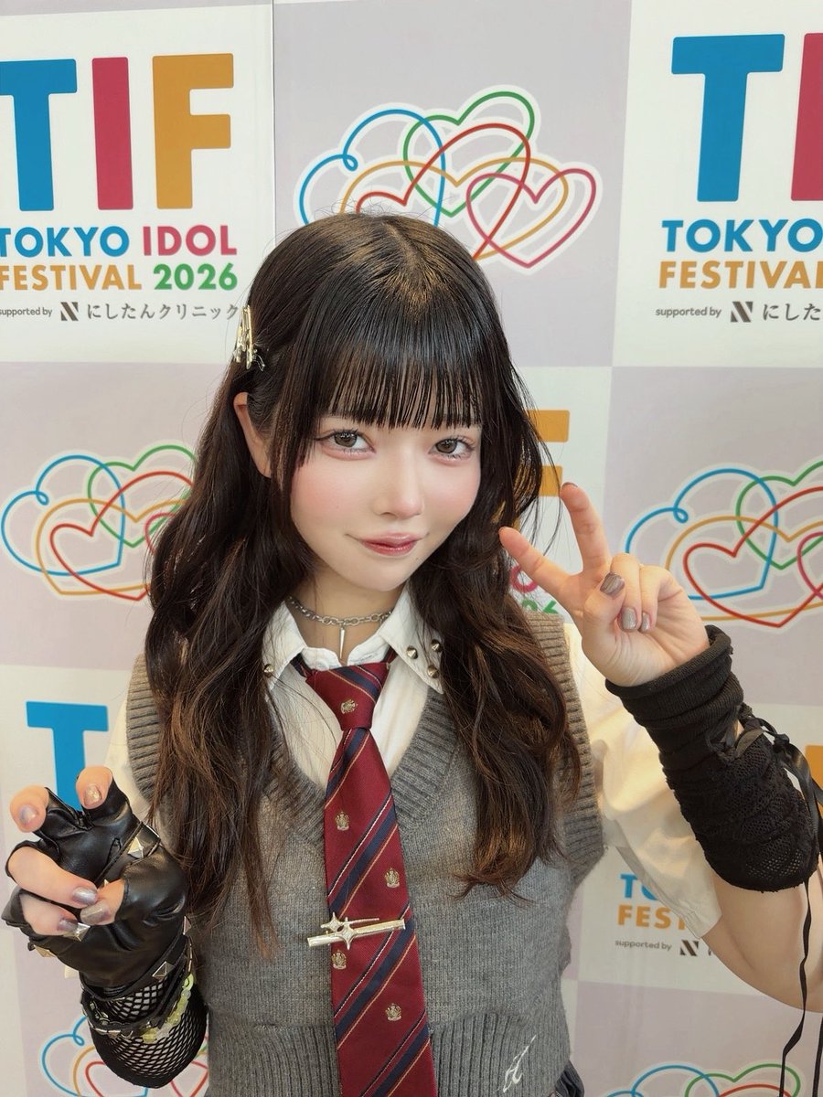 NATSU_whsp's tweet photo. #TIF2026 楽しんでいただけましたか~?
HEAT GARAGEもSKY STAGE滝汗でした夏が始まってしまったね(ᵔᴥᵔ)
明日の #ホワスピ🤍🦂
12:10〜DOLL FACTORY
14:30〜GREETING AREA です
10:00からNATSUは #INFOCENTRE にてトークステージもあります!早起きがんばります🌞明日もよろしくね https://t.co/NqjaDYgAcG