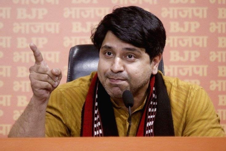 PNRai1's tweet photo. शहजाद पूनावाला का बीजेपी से इस्तीफा देना अच्छा नहीं है।

यह जानना जरूरी है कि मोदी के इस अनन्य समर्थक को पार्टी छोड़ने के लिए किसने बाध्य किया।

बीजेपी का IT और मीडिया सेल बिल्कुल नकारा हो गया है। इसकी ओवरहॉलिंग जरूरी है। https://t.co/YeQqSyIBrN