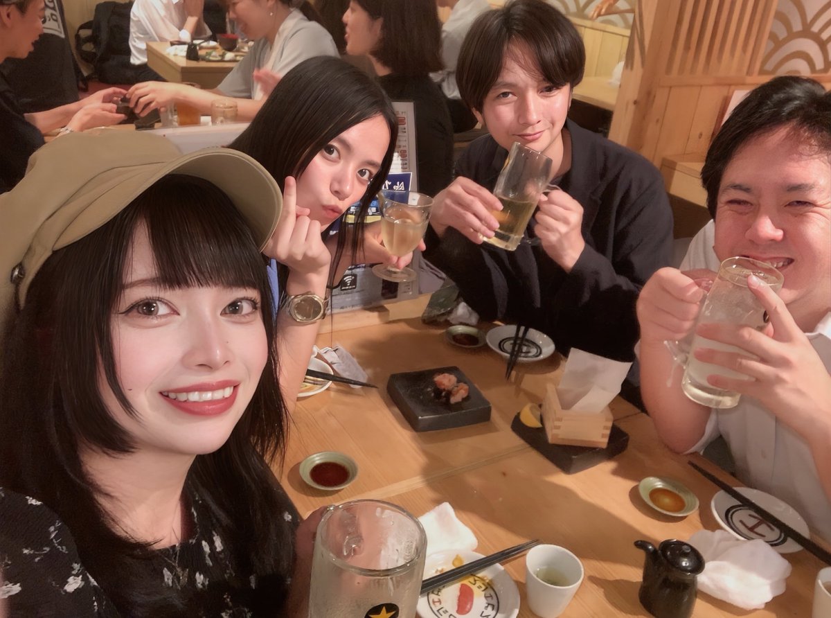 rubiko12345's tweet photo. 川崎飲み～～～🎶 https://t.co/6UNNFXUTXy