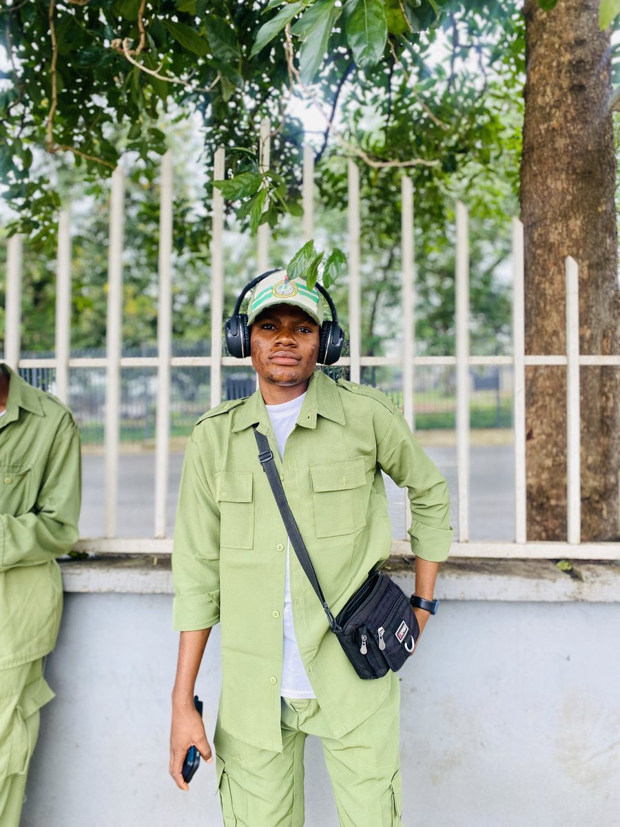1bigemry's tweet photo. PICTURE THREAD โจ
RT and Reply with your NYSC Pictures. Letโs get the Nysc picture started ๐
#nysc #goviral #twitterupdates #trending #viral https://t.co/Cr9FgkN6tI