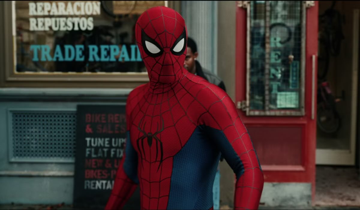 mcuspider616's tweet photo. After having seen BND, all three of them have one thing in common. Iykyk 😂😂 https://t.co/IdWT0zaN7F