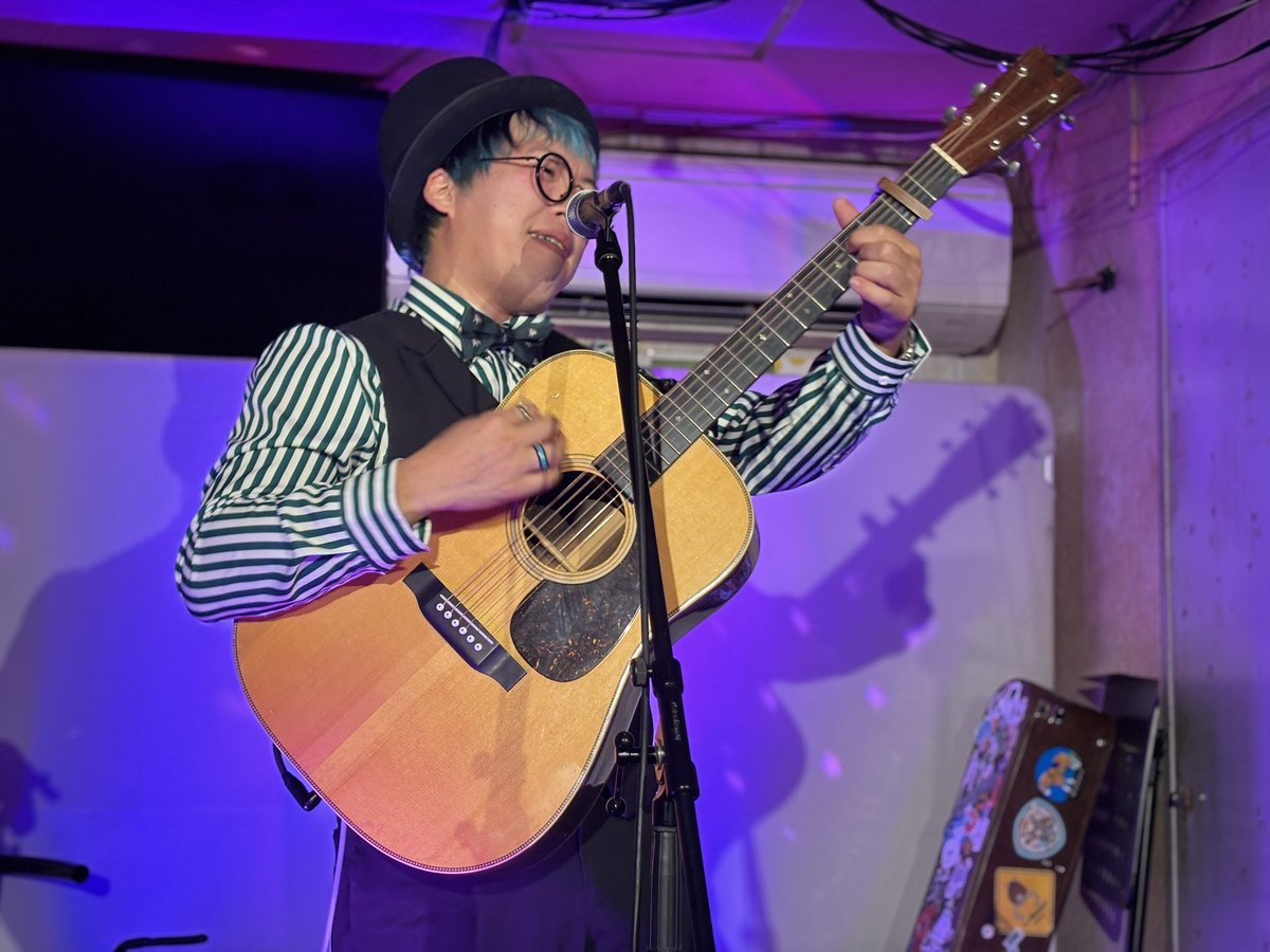 yumimimi103's tweet photo. 【7/31 タクトくん@池袋living bar FI5VE】

1.カリスマくん
2.どうぶつ知りたいソング
3.SUPPONPON
4.ビンカーン大統領 https://t.co/eQGJ2GlBVM