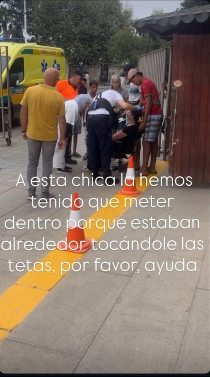 Lucia99867043's tweet photo. Qué vergüenza de verdad #Ceuta #ayuda https://t.co/Lun4RJfsrJ