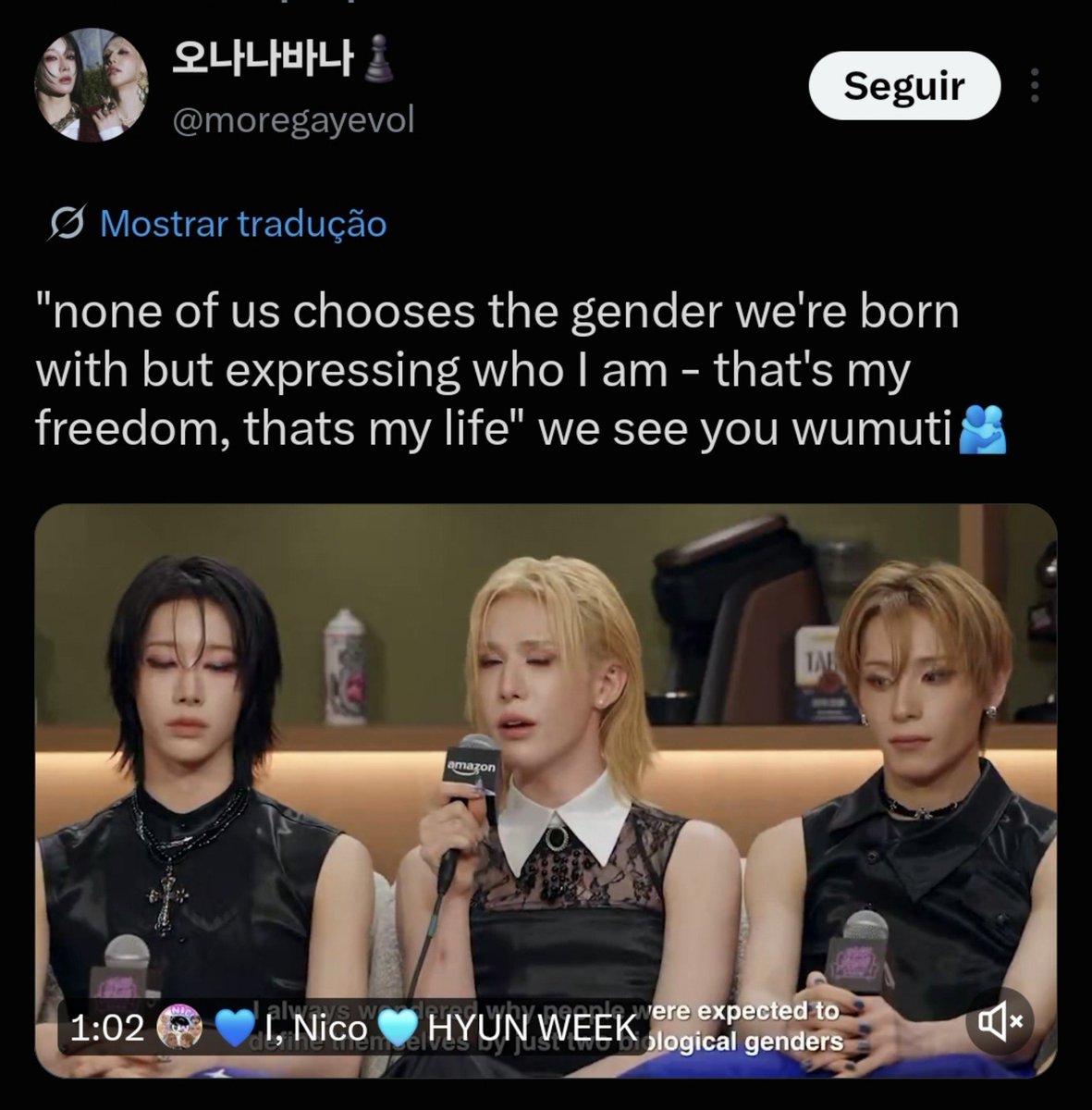 hyuniexart's tweet photo. Porra mas é sacanagem tb vcs falarem que o xlov não definiu identidade de gênero sendo que isso aqui é o lider do grupo em um dia normal cansado de pessoas cis abrirem a boca https://t.co/bH2CkT5M5h