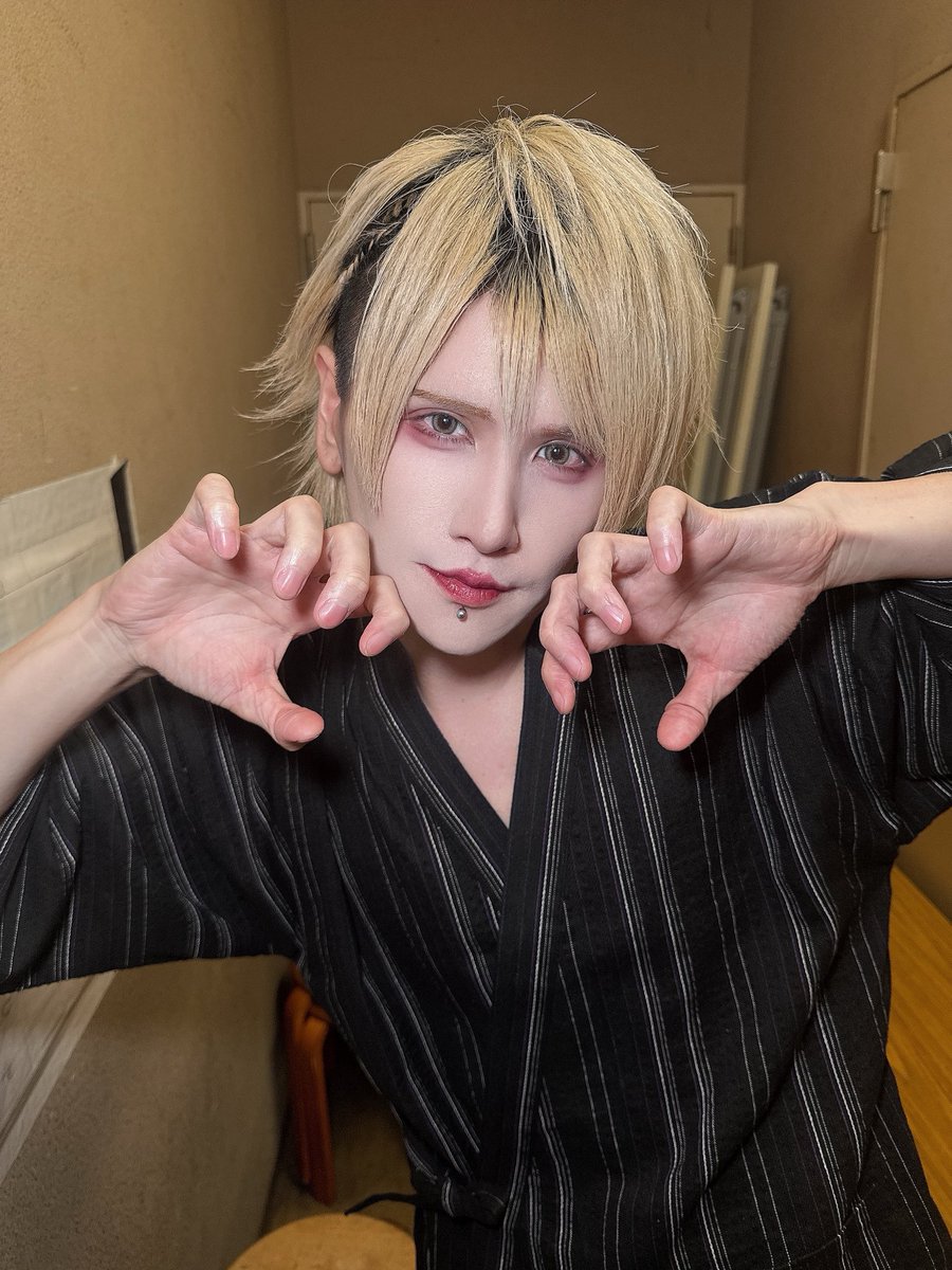 Saiai_Gaku's tweet photo. EDGEありがと
今年の夏は最愛で😌 https://t.co/gnQ5CdfIU6