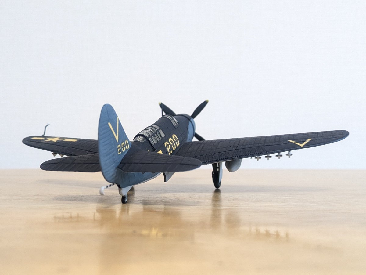wd_ut's tweet photo. AIRFIX 1/72 SB2C-4
Revell 1/72 Ar234C-2
#今月作ったプラモ晒そうぜ https://t.co/tNO1oewIKE