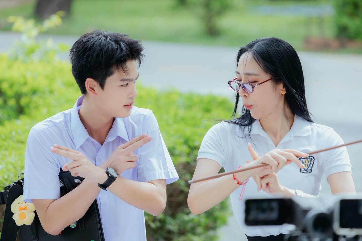 shane_tnp's tweet photo. มาเต้นติ้กต้อกก่อนเข้าเรียนนน

MAKE IT RIGHT HEART
#MIR2026EP3 https://t.co/sqaDPhDW3r