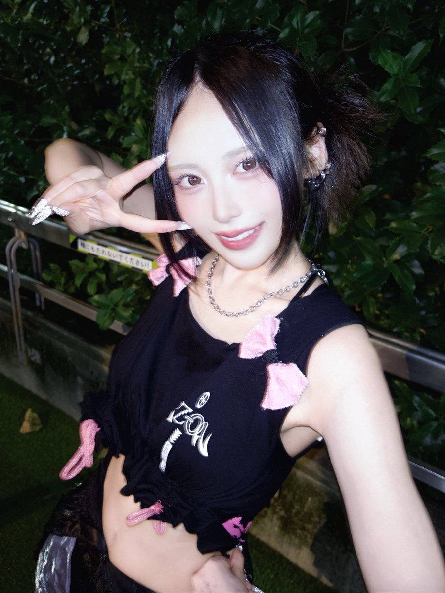 seiran_AZ's tweet photo. 姫と過ごす夏は最高でしょ💖✌🏻 https://t.co/3ELwk7FFYz