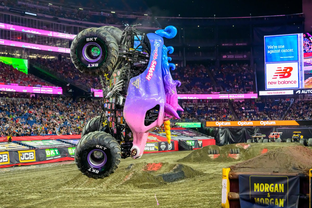 GilletteStadium's tweet photo. Last night with @MonsterJam was flipping awesome https://t.co/yv8StYtleU