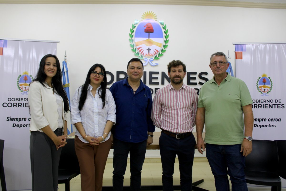desarrolloctes's tweet photo. Mediante un trabajo articulado entre el Ministerio de Desarrollo Social de la Provincia y el Ministerio de Capital Humano de la Nación, se presentó el programa “Centros de Familias” ante las federaciones deportivas.
@CorrientesGob https://t.co/sqGKCMofvl
