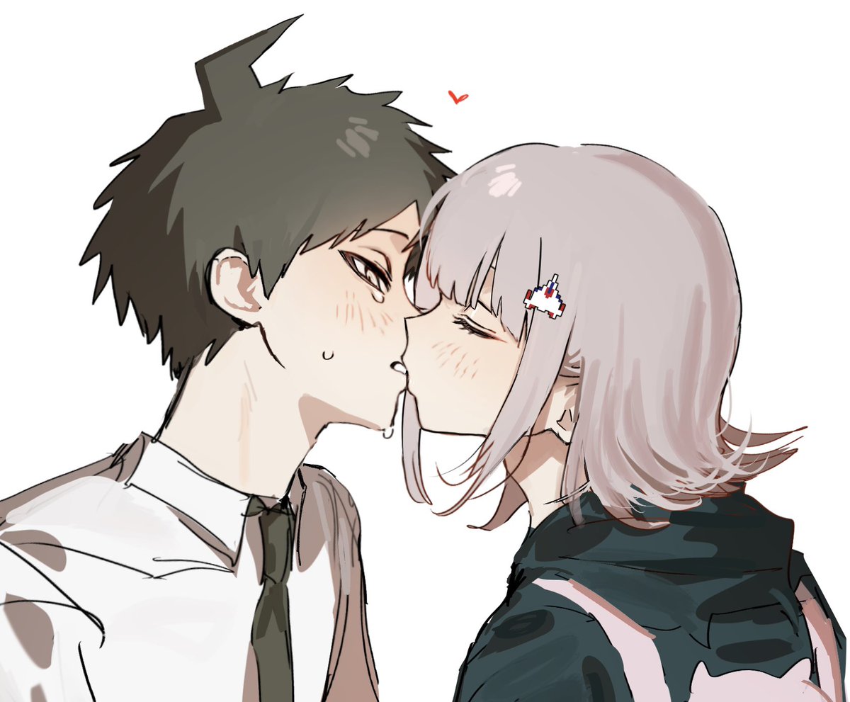 oC7UYGE8hU6865's tweet photo. 7月ヒナナミばっかりだ https://t.co/ajXerapOBz
