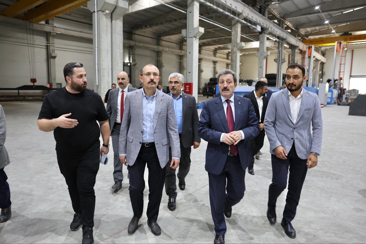 mehmedmus's tweet photo. Samsun’umuzda Tekkeköy ilçemizdeki Yeni OSB’mizde yürütülen çalışmaları yerinde inceledik, üretime başlayan işletmelerimizden faaliyetleri hakkında bilgi aldık.

Üreten, istihdam sağlayan ve ihracatını artıran güçlü bir Samsun için çalışmalarımızı kararlılıkla sürdürüyoruz. https://t.co/QCX7IcXMCM