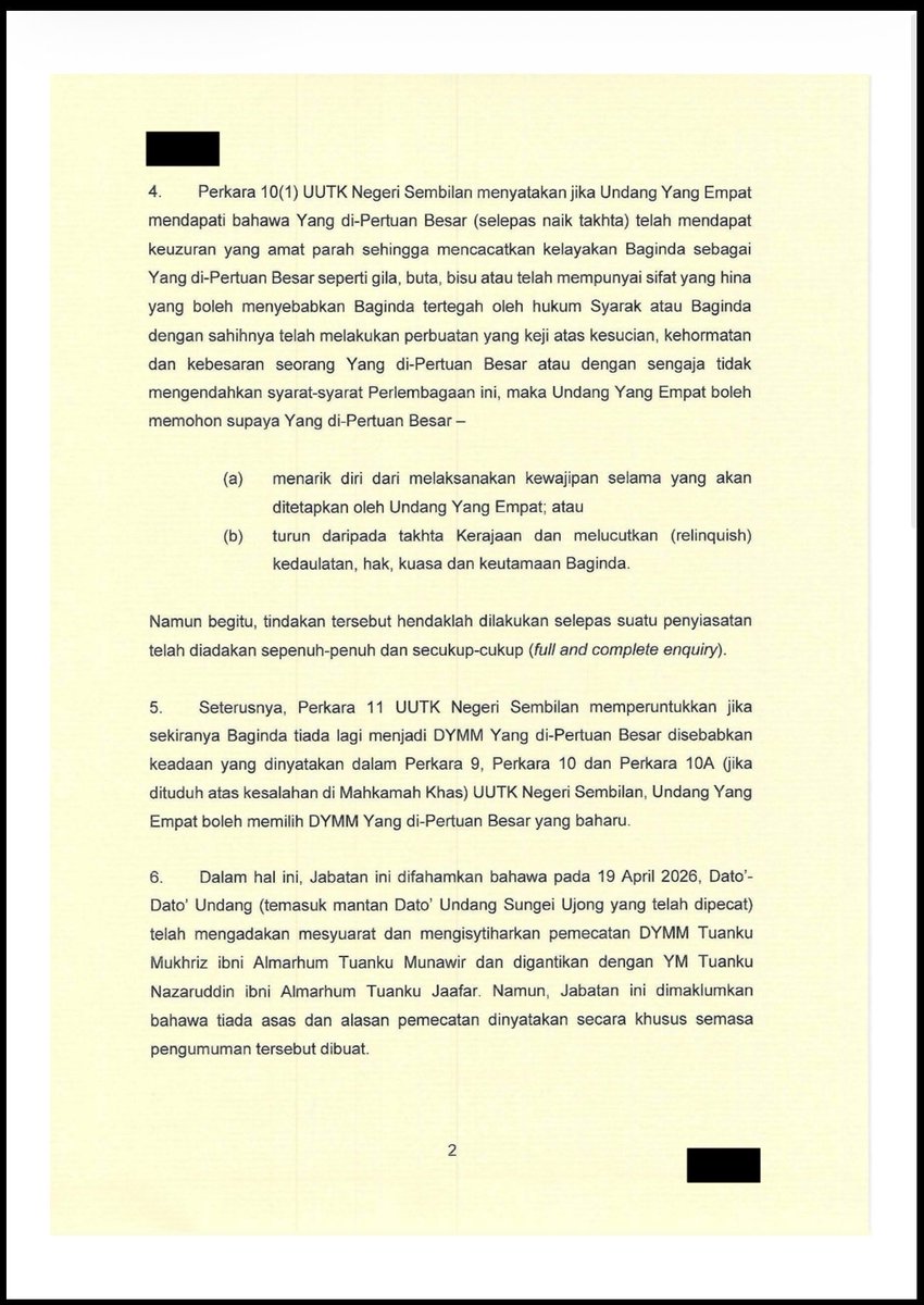 zulhasnizam26's tweet photo. Peguam Negara (AGC) dah sahkan dari segi undang-undang bahaso Tuanku Muhriz memang kekal sah sebagai YDPB ke-11.

Jago sebaikyo institusi diraja ngan perlembagaan Malaysia. https://t.co/Z3J8wd8sLV