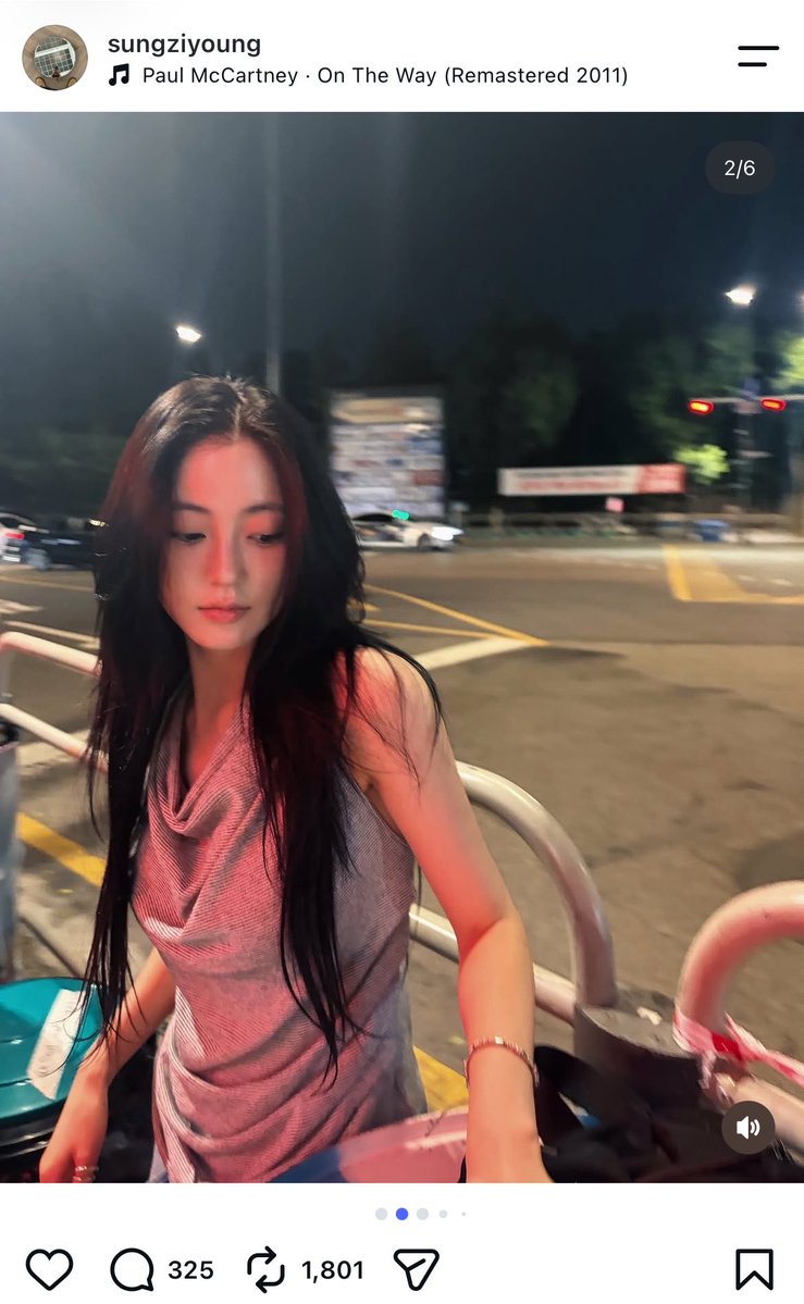 enhasixstars's tweet photo. HOLY FCKING BALL GIRLIE IS SO BADDIE https://t.co/XyqHzPVzzp