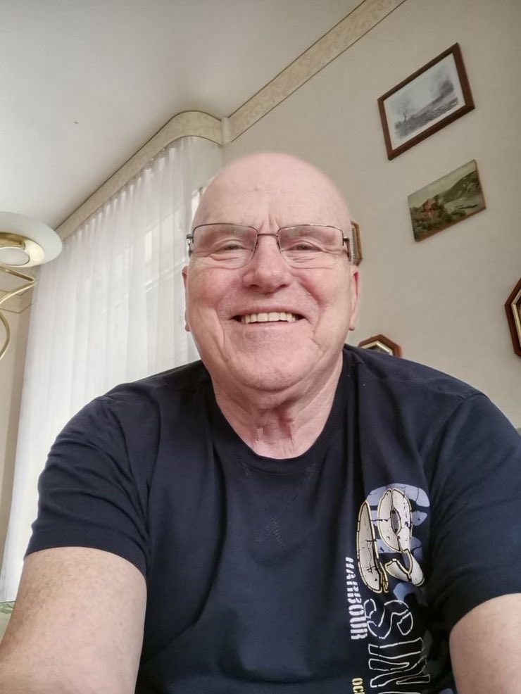 way4413's tweet photo. Hello I'm 78 years old from Florida USA 🇺🇸 https://t.co/063NDO2gla