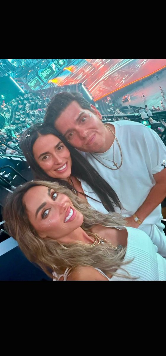 Steefania89's tweet photo. 📸 Samanthazajarias en Instagram 

https://t.co/wkXwlj9B1P https://t.co/m80jKfPikU