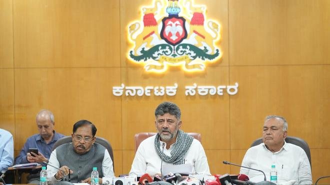 worldvision_8's tweet photo. 🚨Karnataka CM D.K. Shivakumar asks T.N. CM Vijay to defer his visit to Bengaluru; Lok Sabha passes Births and Deaths (Amendment) Bill, 2026, amid protests over police crackdown; and more. https://t.co/Jxw5BMO3Uo
