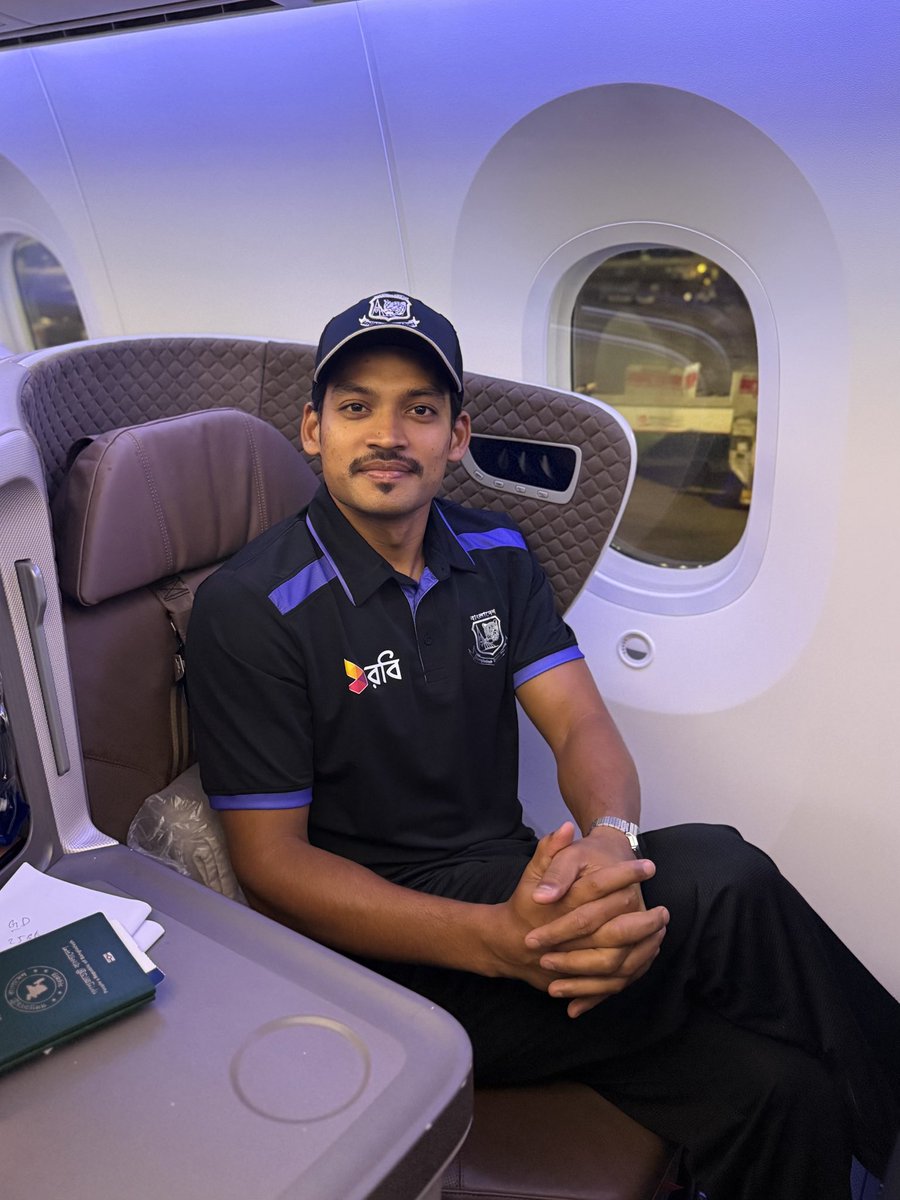 NajmulShanto99's tweet photo. Heading to Australia. Looking forward to giving my best for the country. Please keep me and Team Bangladesh in your prayers. 🤲🏻 https://t.co/A5JkeaAay1