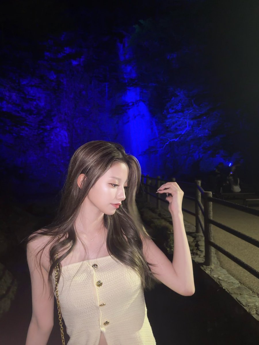 _love413_'s tweet photo. 箕面大滝行った綺麗すぎて感動✨♡ https://t.co/H6wQxyOEZY