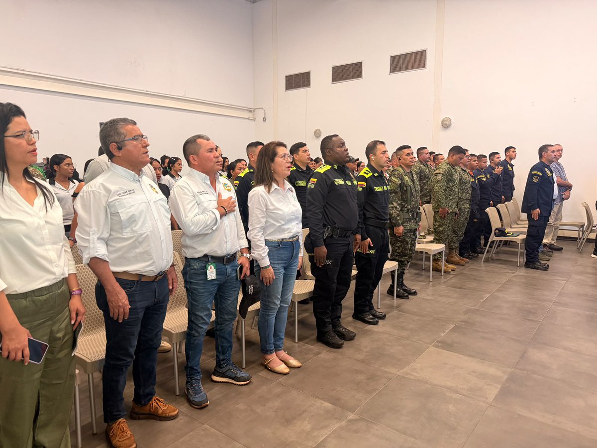 Ejercito_Div8's tweet photo. La innovación transforma territorios. 💡🇨🇴
La #Brigada28 acompañó la Hackatón Colombia 5.0 realizada en Puerto Carreño #Vichada, un espacio que reunió talento, creatividad y tecnología para impulsar soluciones innovadoras que contribuyen al desarrollo de la región y fortalecen el trabajo articulado entre instituciones y comunidad. 🫡🇨🇴
#PatriaHonorLealtad
#NuestroCompromisoEs🇨🇴