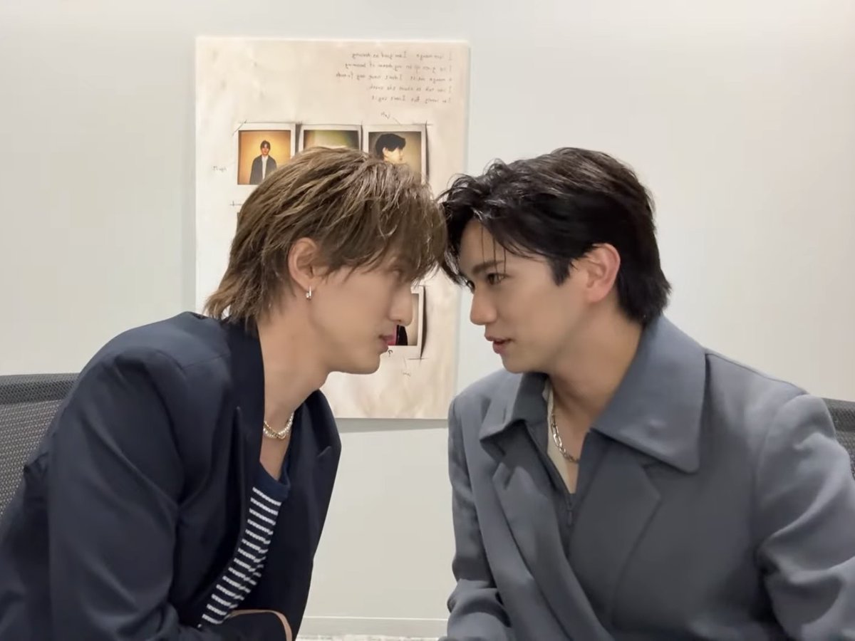 Chiyri_6's tweet photo. あの、これはなんですか❓イケメン手合わせ❓好きな顔と好きな顔がとんでもない至近距離で見つめ合っててうちの命は来世分までなくなりました　のえかど最高𝒇𝒐𝒓𝒆𝒗𝒆𝒓 https://t.co/lMdr3jvqHy
