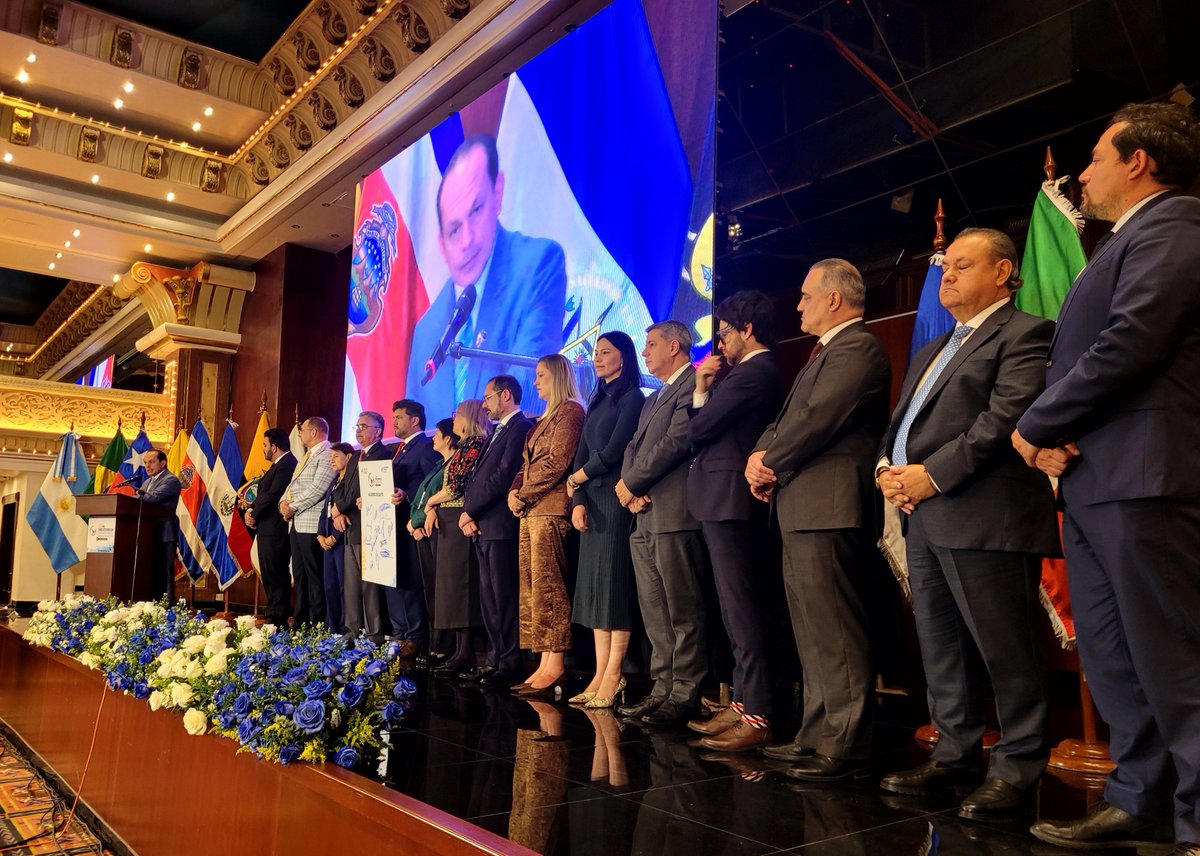 Defensoría Pública del Ecuador tweet media