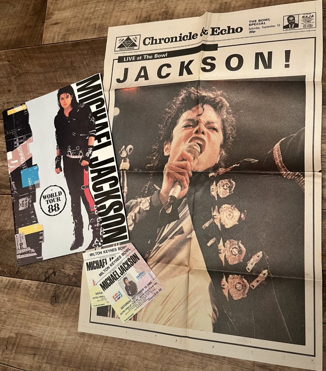 EdTheHatter's tweet photo. @michaeljackson Tickets, programme & local newspaper from his BAD Tour at Milton Keynes Bowl, Sept ‘88 🇬🇧 #MJCollectables https://t.co/jQPF34M1uu