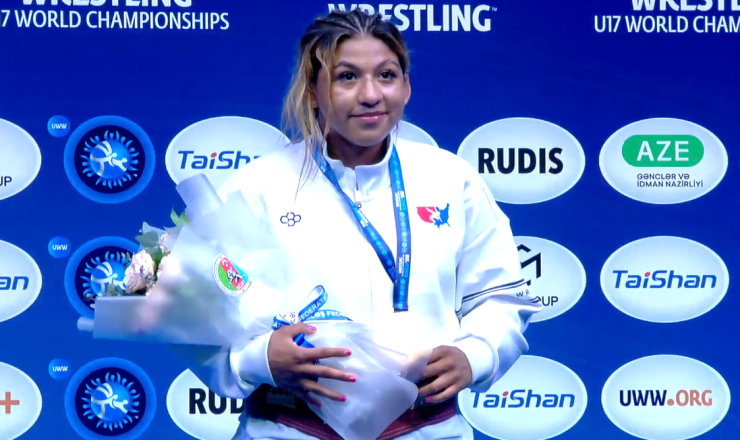 InterMat's tweet photo. Today, at the U17 World Championships, Taina Fernandez made history and the women's squad captured the team title:

https://t.co/3PRTGEcr5w https://t.co/1Cjg1eYRmx