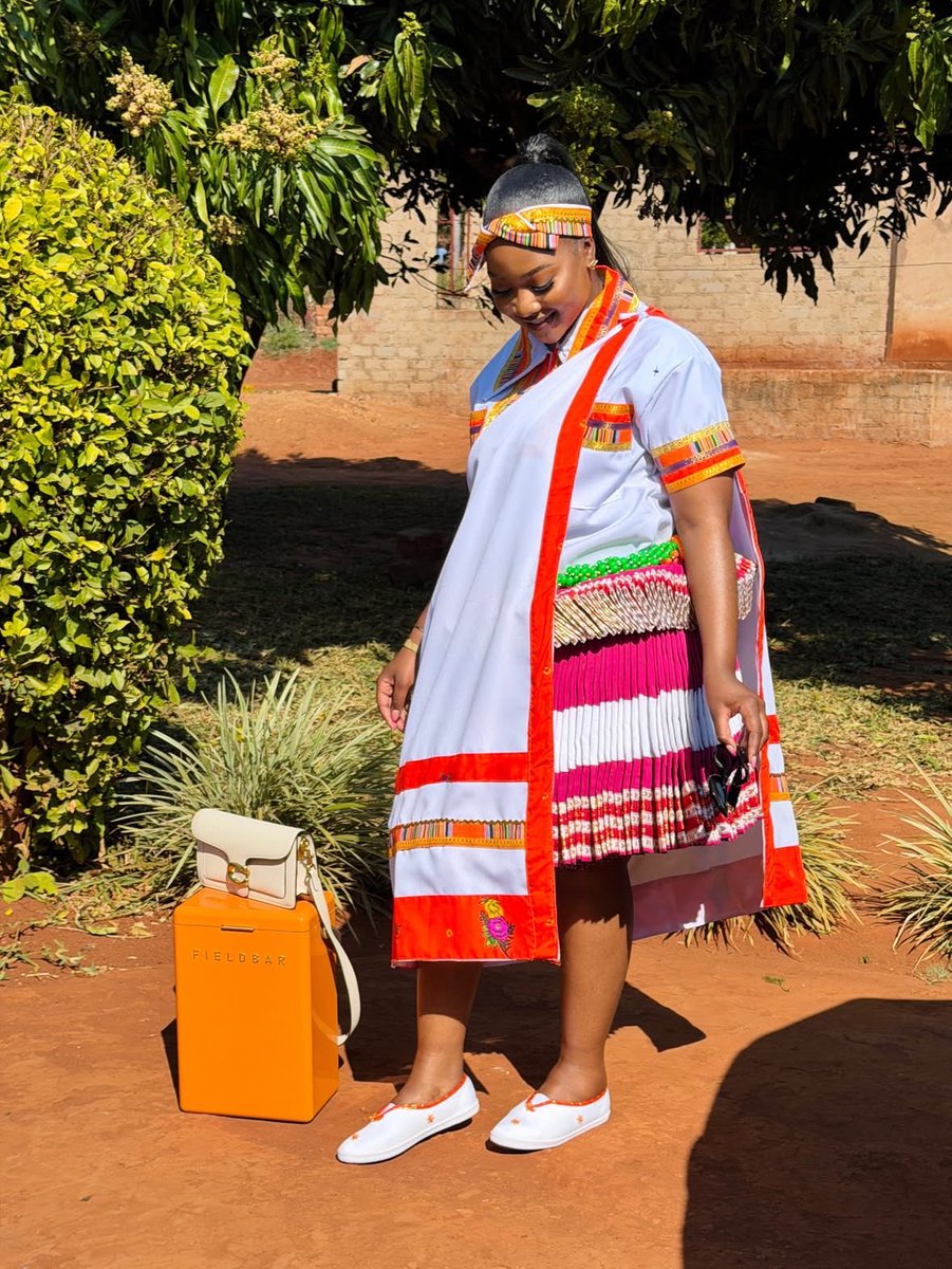 IamMzilikazi's tweet photo. NDAA: Hello Afrika and tell me how are you doing #CelebrateAfrika 30 https://t.co/IxLkJnJYTU