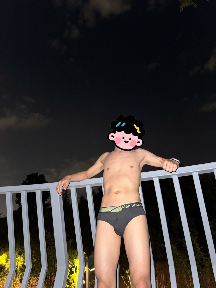 treasureYRDD1's tweet photo. 天森真的没人了吗？
天体搭子有吗？想一起出片的dd https://t.co/px4JZBLEyl
