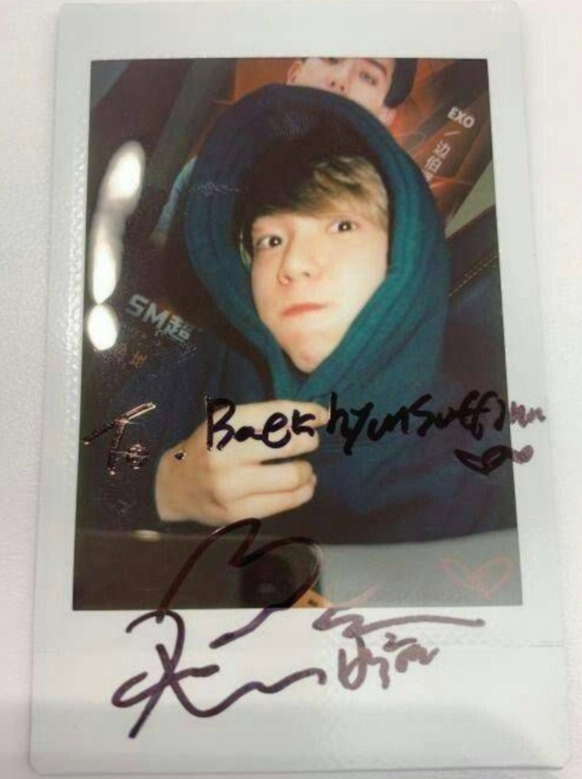 kyoongiexoxo's tweet photo. this genre of baekhyun polaroids https://t.co/oRau4DMgLn