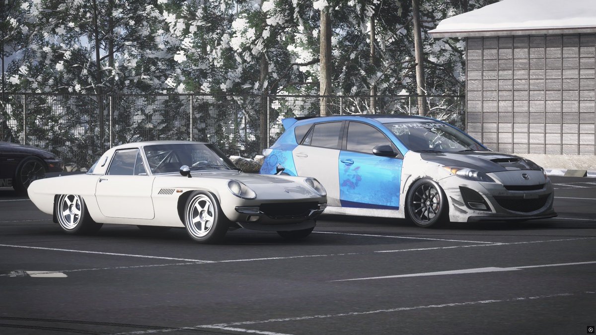 ue24888's tweet photo. コスモかっこいいな…
プレイリストいくつか飛ばしてたから入手にはまだ掛かりそう😣
早く欲しすぎる！
#ForzaHorizon6 #FH6 https://t.co/GlGS3U6sdV