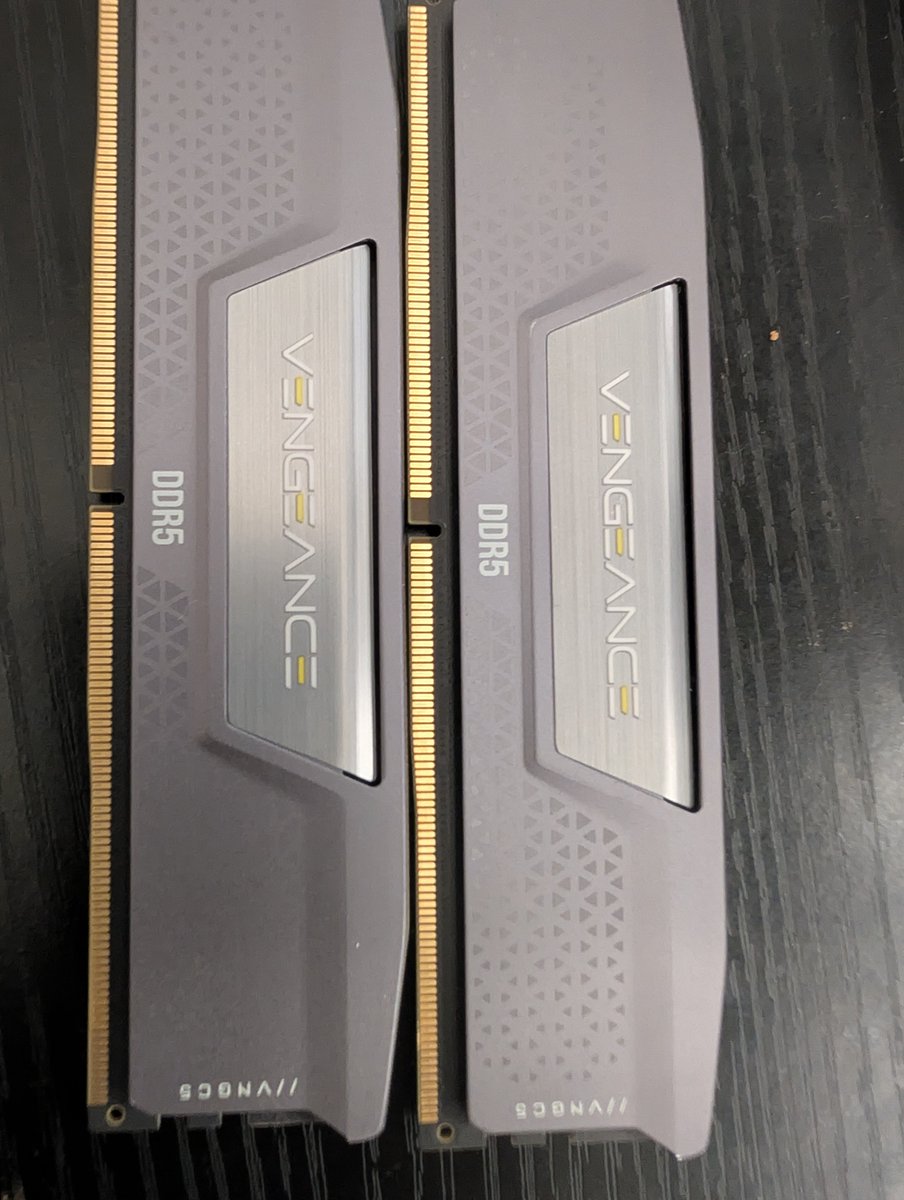 Th33network1's tweet photo. 2023 I purchased 64gb of DDR5 Ram.
Smartest buy of the decade.
It 3.4x more expensive today.
I also think pre-build PC is the new way.
I smell a build.
Frankenstein
#playitforward https://t.co/CiZcN5cXY7