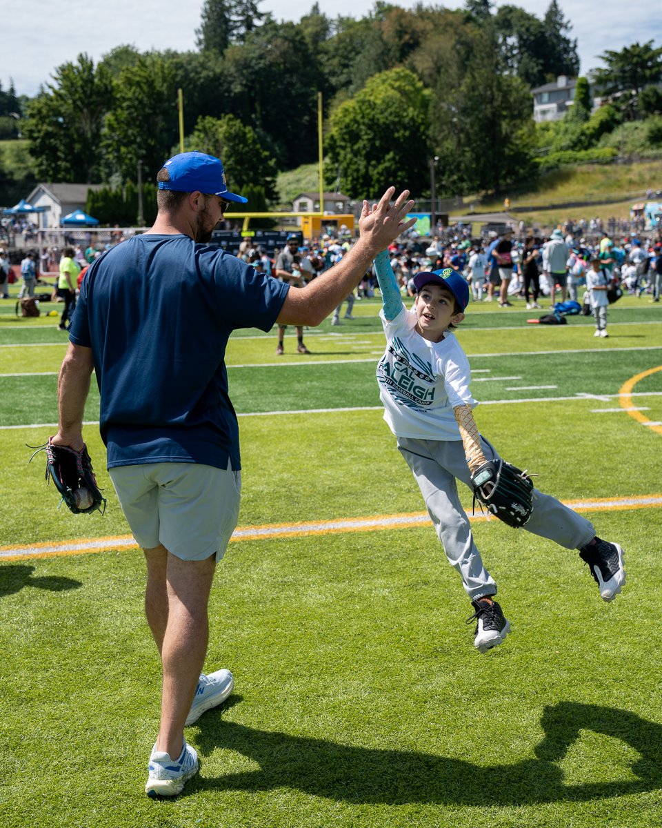 watrust's tweet photo. Imagine being a kid and getting to play catch with your hometown MVP.

For so many campers, that dream became reality at the Cal Raleigh Youth Baseball Camp. From the first throw to the last high five, these are the moments that inspire a lifelong love of the game.

We're proud to support opportunities that bring our communities together and create memories these kids will never forget.

⚾ Wish you could take home a little piece of the Cal Raleigh experience? Our Debit Card Derby Sweepstakes is giving away signed Cal Raleigh memorabilia and cash prizes all season long. Every qualifying Washington Trust debit card transaction earns an automatic entry.

No purchase necessary. See official rules and eligibility at https://t.co/PEbGBBS0XE

Equal Housing Lender.  Member FDIC.