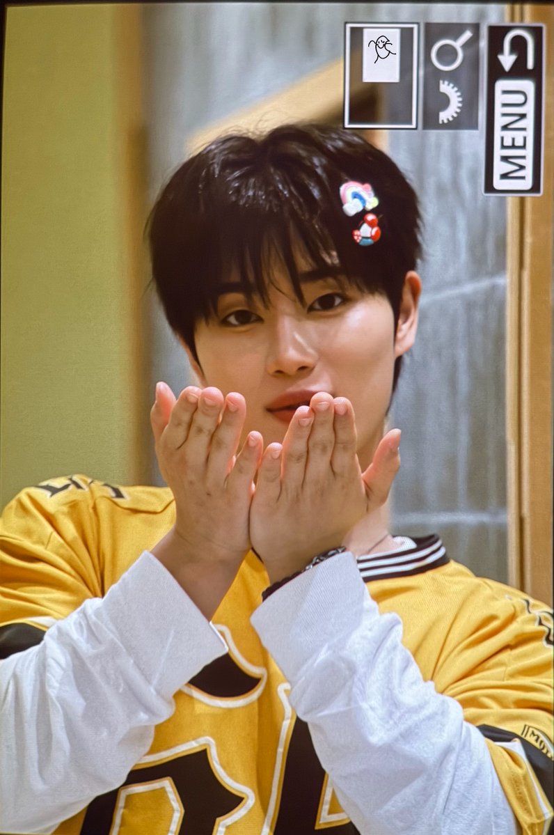 bluemoon_s2__'s tweet photo. 260731 😻❤️

#디아즈 #DIAZ #SINWOO #신우 #シヌ
@diaz_ezent https://t.co/wFTZoxegcT