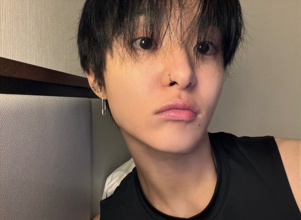 _hourlyjihoon's tweet photo. [📸] WDM | #JIHOON https://t.co/NToCED3G5l
