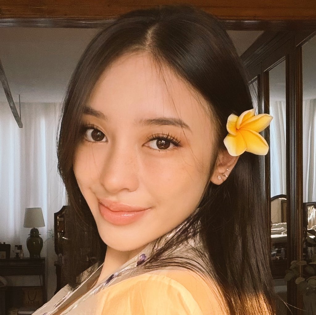 ohyul562k's tweet photo. daily dose nyulmandazahra :3 https://t.co/81VI6F6BLd