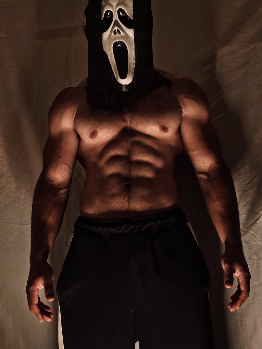 skullreign9's tweet photo. https://t.co/X8YUJWQmdx