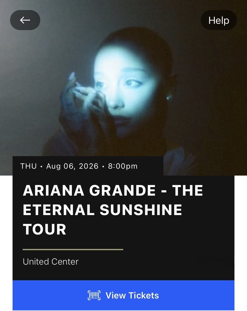 kelseyxs9's tweet photo. Who needs (2) Ariana grande tickets to the Chicago Illinois show on Thursday night 3 8/6

I’ve got 2 for sale going for 260 each and can be transferred immediately. Dm me now!!

#estchicago eternal sunshine tour tix August 6th Thu Ari lower bowl N3 https://t.co/c4k5ne8HEa